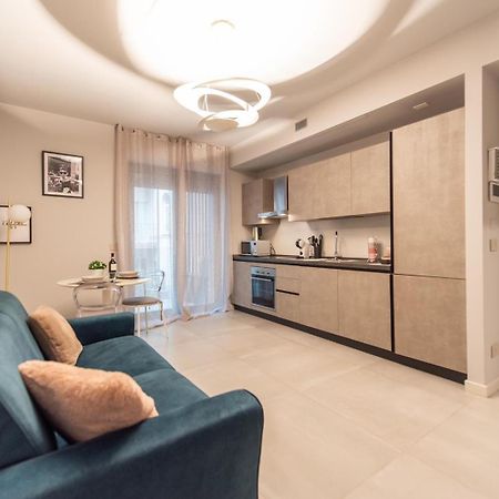 Elegante Bilocale-Centro Torino-Free Wifi Appartement Buitenkant foto
